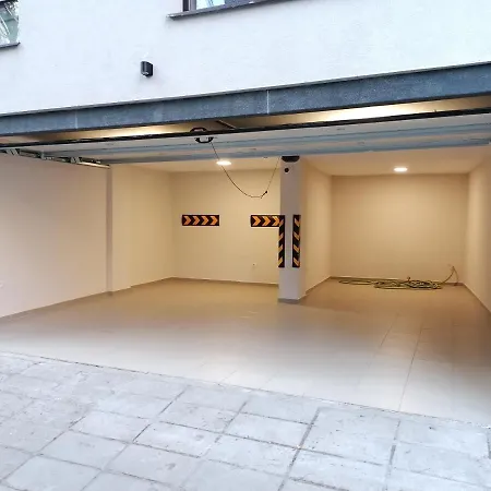 Апартаменты Noris With Garage *