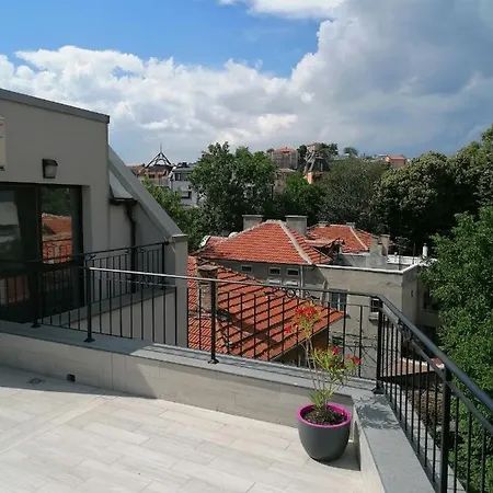 شقة Noris With Garage *