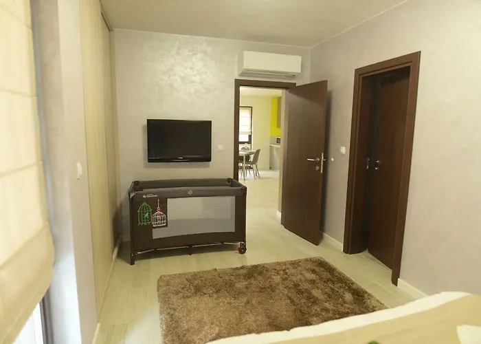 Noris With Garage * Φιλιππούπολη